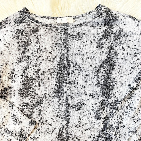 Two by Vince Camuto Gray and Black Marled Knit Sweater Plus Size 2x - Picture 7 of 8